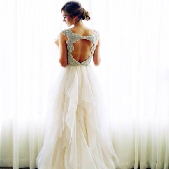 Hayley Paige •Carrie• Wedding Dress - Picture 2 of 7